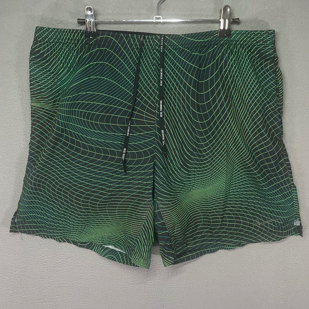 Nike Dri-FIT Running Shorts Mens Medium‎ Black Green Lined Athletic 717966-010